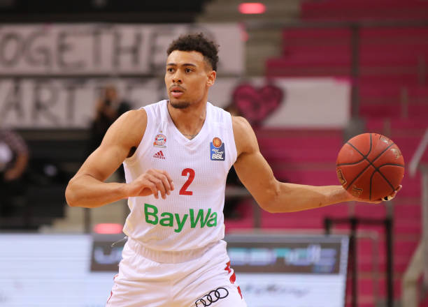 站稳英超赛 站稳英超赛