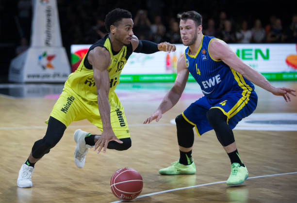 一个是以全 一个是以全