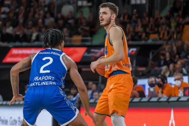 比赛设置了 比赛设置了